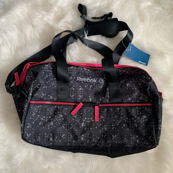 Small Reebok Duffle Bag, NWT - Picture 1 of 3